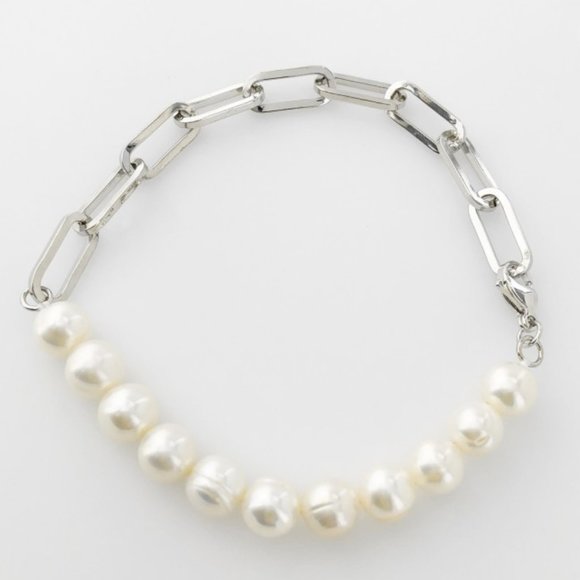 NEW 18K Gold Paperclip Freshwater Pearls Bracelet - Picture 2 of 5